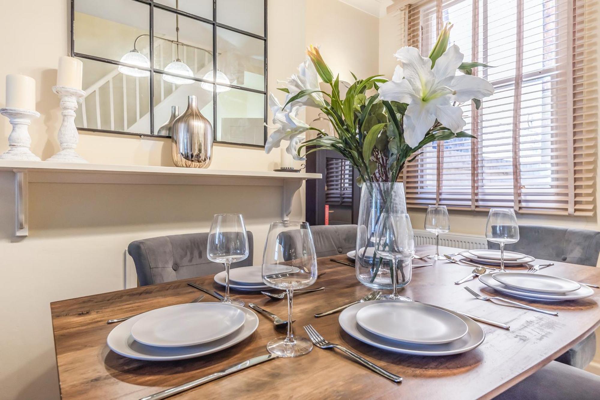 Chester City Centre Cottage, Sleeps 6 With Free Parking Exterior photo