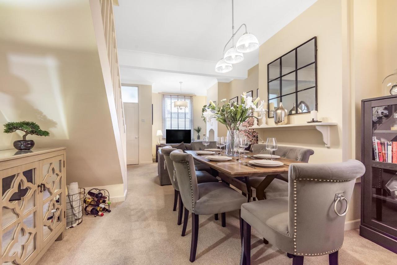 Chester City Centre Cottage, Sleeps 6 With Free Parking Exterior photo